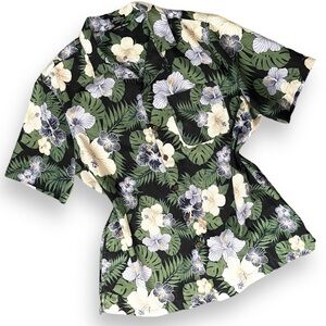 3/$30 Floral Hawaiian Relaxed Button Down Shirt